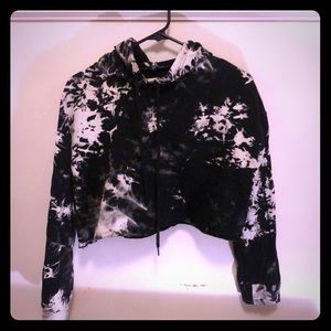 One ❤️ clothing crop hoodie